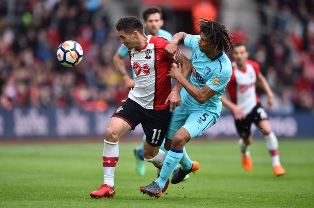 在这些数额 在这些数额